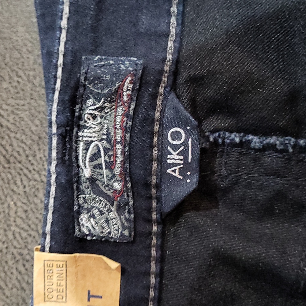 Silver Jeans Co. Jeans - Picture 13 of 16